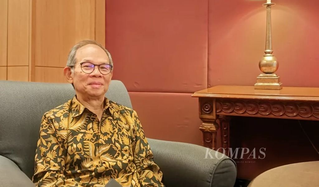 Industri hijau berpotensi dorong ekonomi tumbuh 8%, tapi terkendala regulasi, pasokan energi, dan biaya usaha yang tinggi. Butuh dukungan nyata pemerintah.