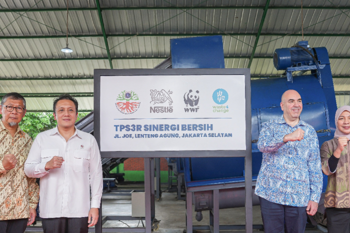 Kehadiran TPS3R Lenteng Agung dinilai menjadi bagian krusial dari percepatan target Indonesia Bebas Sampah 2029. Wamen Diaz menjelaskan bahwa TPS3R kini didorong oleh pemerintah sebagai pelengkap program Waste to Energy (WTE).