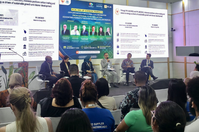 PLN dorong pasar karbon Indonesia terintegrasi global di COP30. Target 52,9 GW energi terbarukan siap jadi katalisator nilai ekonomi hijau.